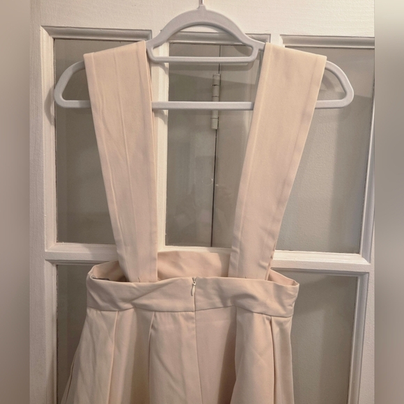 Aleeza Marci Elegant Cream A-Line Skirt With Detachable Straps- Flowy!! - Picture 9 of 11